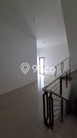 Ruko Disewa di Depok, Sleman, LT 159m2 / LB 270m2 Ruko Disewa di Depok, Sleman, LT 159m2 / LB 270m2