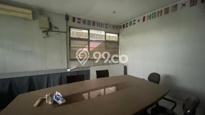 Gudang Disewa di Yogyakarta dengan LB 1250m2 Area Komersial Ramai Gudang Disewa di Yogyakarta dengan LB 1250m2 Area Komersial Ramai