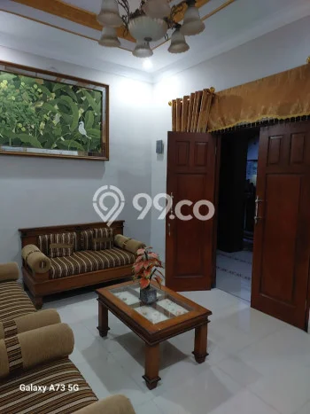 Rumah Modern Cantik 5 Kamar Bisa Langsung Pindah di Depok Rumah Modern Cantik 5 Kamar Bisa Langsung Pindah di Depok