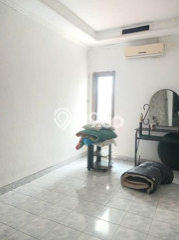 Rumah Minimalis 6 Kamar LT 186m2 di Condong Catur Rumah Minimalis 6 Kamar LT 186m2 di Condong Catur