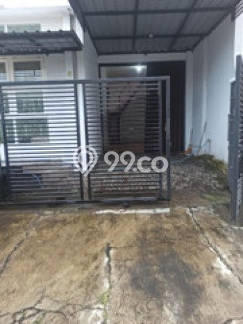 Sewa Rumah Murah di Caturtunggal Sleman Punya 6 Kamar Tidur Sewa Rumah Murah di Caturtunggal Sleman Punya 6 Kamar Tidur