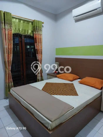 Rumah Modern Cantik 5 Kamar Bisa Langsung Pindah di Depok Rumah Modern Cantik 5 Kamar Bisa Langsung Pindah di Depok