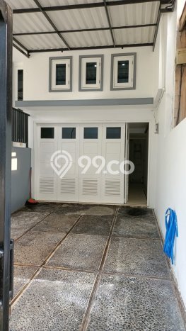 Disewakan Rumah Harga Terjangkau di Rawamangun Jakarta Timur Punya 4 Kamar Tidur Disewakan Rumah Harga Terjangkau di Rawamangun Jakarta Timur Punya 4 Kamar Tidur