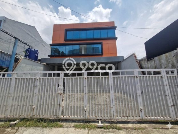 Rumah Cantik Siap Pakai Di Matraman Luas 430m2 Lokasi Strategis Rumah Cantik Siap Pakai Di Matraman Luas 430m2 Lokasi Strategis