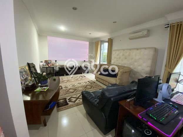 Dijual Rumah Premium dengan Fasilitas Sekitar Lengkap di Jagakarsa, Jakarta Selatan Dijual Rumah Premium dengan Fasilitas Sekitar Lengkap di Jagakarsa, Jakarta Selatan