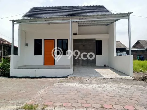 Rumah Minimalis Dijual di Pedurungan 2 Kamar dengan LT 73m2 Rumah Minimalis Dijual di Pedurungan 2 Kamar dengan LT 73m2