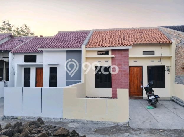 Rumah Minimalis Dijual Lokasi Mranggen 2 Kamar dengan Luas Tanah 105m2 Rumah Minimalis Dijual Lokasi Mranggen 2 Kamar dengan Luas Tanah 105m2