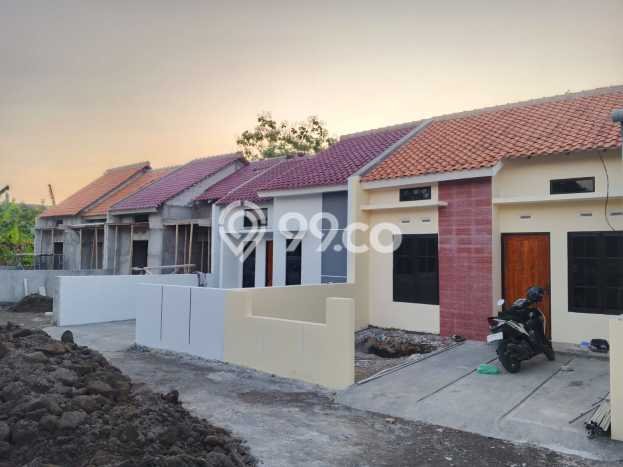 Rumah Minimalis Dijual Lokasi Mranggen 2 Kamar dengan Luas Tanah 105m2 Rumah Minimalis Dijual Lokasi Mranggen 2 Kamar dengan Luas Tanah 105m2
