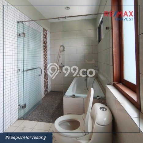 Disewakan Rumah Konsep Modern di Kebayoran Baru Jakarta Selatan dengan 5 Kamar Disewakan Rumah Konsep Modern di Kebayoran Baru Jakarta Selatan dengan 5 Kamar