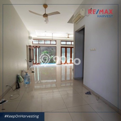 Disewakan Rumah Konsep Modern di Kebayoran Baru Jakarta Selatan dengan 5 Kamar Disewakan Rumah Konsep Modern di Kebayoran Baru Jakarta Selatan dengan 5 Kamar
