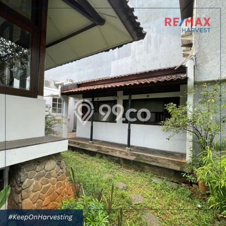 Dijual Rumah Luas Elegan Dengan View Eksklusif di Kemang, Jakarta Selatan Dijual Rumah Luas Elegan Dengan View Eksklusif di Kemang, Jakarta Selatan