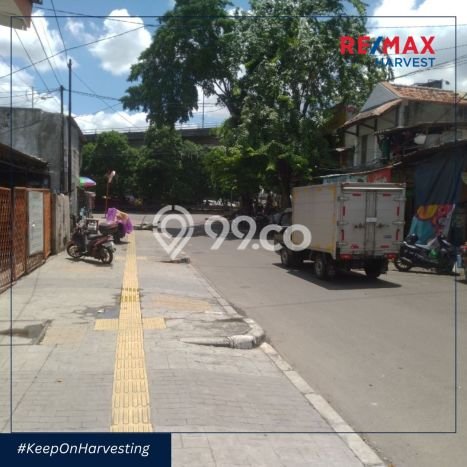 Dijual Rumah Luas Elegan Dengan View Eksklusif di Grogol, Jakarta Barat Dijual Rumah Luas Elegan Dengan View Eksklusif di Grogol, Jakarta Barat