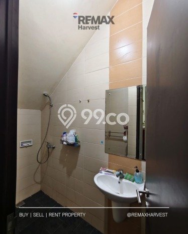 Dijual Rumah Luas Megah Dengan View Eksklusif di Daan Mogot, Jakarta Barat Dijual Rumah Luas Megah Dengan View Eksklusif di Daan Mogot, Jakarta Barat