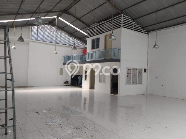 Unit Gudang Tersedia di BKR Spesifikasi LB 102m2 Unit Gudang Tersedia di BKR Spesifikasi LB 102m2