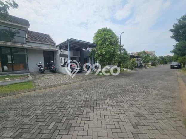 Rumah Modern 1 Kamar LT 135m2 di Sidoarjo Rumah Modern 1 Kamar LT 135m2 di Sidoarjo