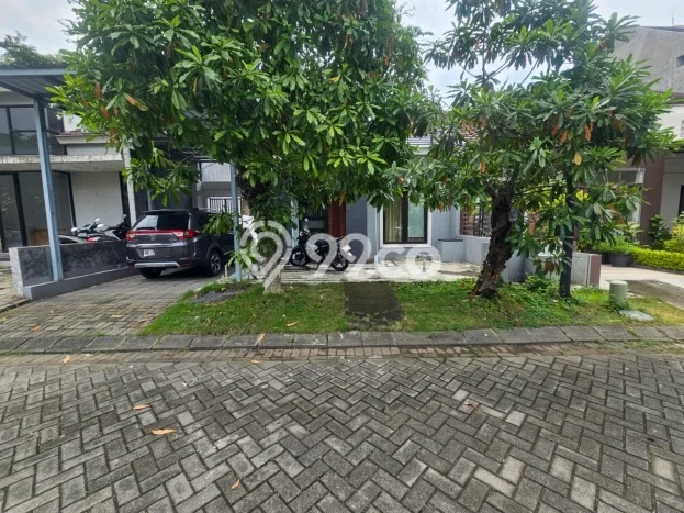 Rumah Modern 1 Kamar LT 135m2 di Sidoarjo Rumah Modern 1 Kamar LT 135m2 di Sidoarjo