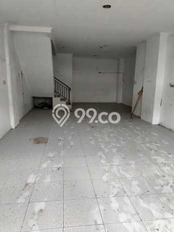 Ruko Bagus Dijual LB 225m2 Lokasi Strategis Jakarta Barat Area Cocok untuk Bisnis Ruko Bagus Dijual LB 225m2 Lokasi Strategis Jakarta Barat Area Cocok untuk Bisnis
