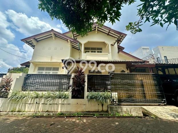 Rumah Kontrakan Jakarta Selatan LT 224m2 LB 250m2 Kawasan Sektor 2 - Bintaro Rumah Kontrakan Jakarta Selatan LT 224m2 LB 250m2 Kawasan Sektor 2 - Bintaro