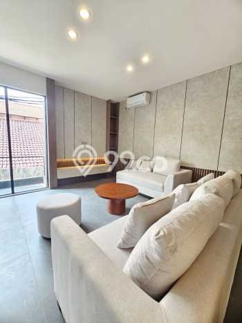 Hunian Mewah Siap Huni LT 90m2 di Kebayoran Lama, Jakarta Selatan Hunian Mewah Siap Huni LT 90m2 di Kebayoran Lama, Jakarta Selatan