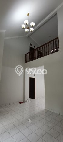 Disewakan! Rumah 5 Kamar Tidur &
3 Kamar Mandi di BSD, Tangerang Disewakan! Rumah 5 Kamar Tidur &
3 Kamar Mandi di BSD, Tangerang