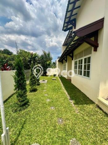 Rumah Kontrakan Jakarta Selatan LT 224m2 LB 250m2 Kawasan Sektor 2 - Bintaro Rumah Kontrakan Jakarta Selatan LT 224m2 LB 250m2 Kawasan Sektor 2 - Bintaro