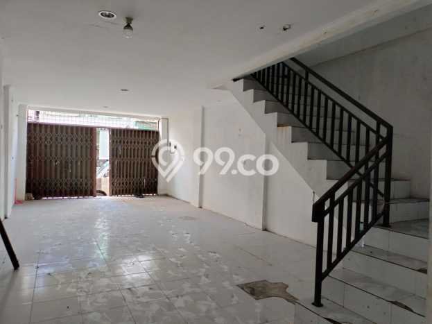 Ruko Bagus Dijual LB 225m2 Lokasi Strategis Jakarta Barat Area Cocok untuk Bisnis Ruko Bagus Dijual LB 225m2 Lokasi Strategis Jakarta Barat Area Cocok untuk Bisnis