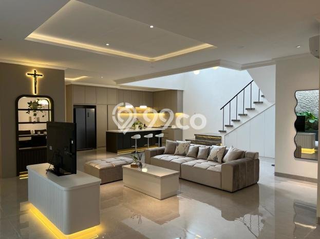 For Sale! Premium House LT 240m2 Desain Modern di Alam Sutera For Sale! Premium House LT 240m2 Desain Modern di Alam Sutera