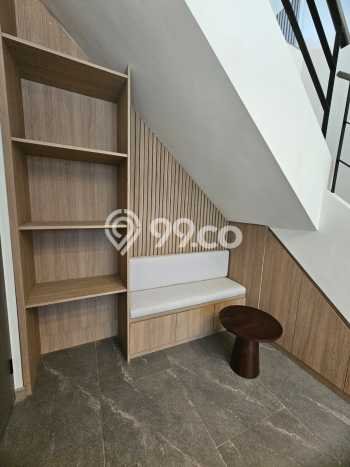 Hunian Mewah Siap Huni LT 90m2 di Kebayoran Lama, Jakarta Selatan Hunian Mewah Siap Huni LT 90m2 di Kebayoran Lama, Jakarta Selatan