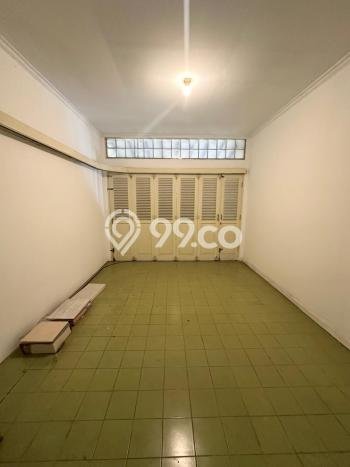 Rumah Kontrakan Jakarta Selatan LT 224m2 LB 250m2 Kawasan Sektor 2 - Bintaro Rumah Kontrakan Jakarta Selatan LT 224m2 LB 250m2 Kawasan Sektor 2 - Bintaro