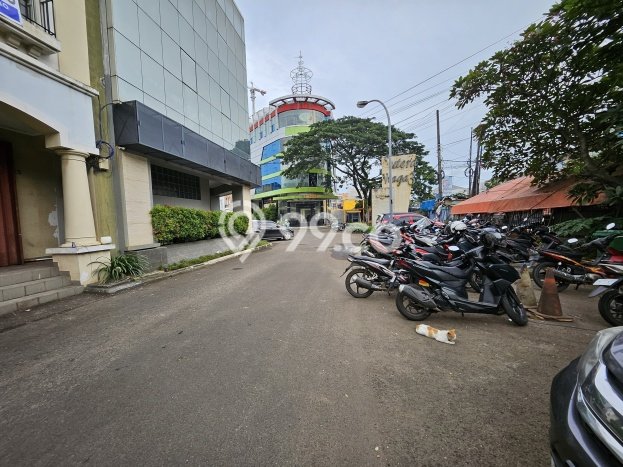 Unit Ruko Dijual di Tangerang LT 91m2 & LB 236m2 Unit Ruko Dijual di Tangerang LT 91m2 & LB 236m2