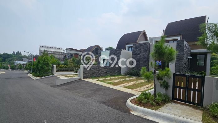 Vila Kawasan , Ukuran 420m2m², Kawasan Tenang untuk hunian Vila Kawasan , Ukuran 420m2m², Kawasan Tenang untuk hunian