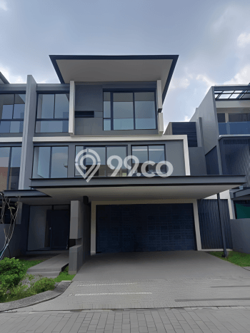 Rumah Mewah LB 465m2 Siap Huni Desain Elegan di BSD City, Tangerang Rumah Mewah LB 465m2 Siap Huni Desain Elegan di BSD City, Tangerang