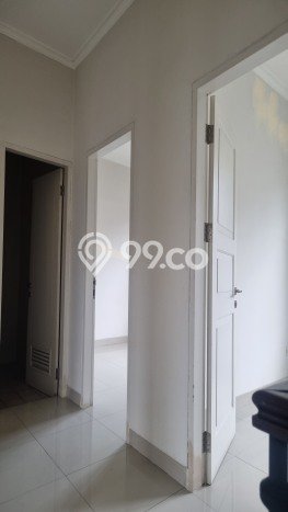 Rumah Luxury Modern Tanpa Renovasi di Gading Serpong Tangerang Rumah Luxury Modern Tanpa Renovasi di Gading Serpong Tangerang