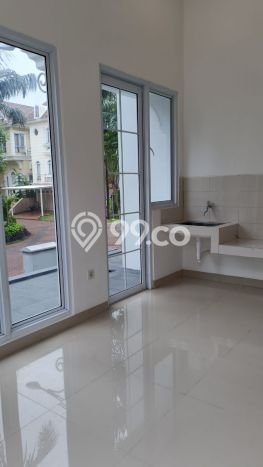 Rumah Luxury Modern Tanpa Renovasi di Gading Serpong Tangerang Rumah Luxury Modern Tanpa Renovasi di Gading Serpong Tangerang