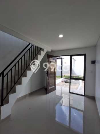 Rumah Modern Minimalis 3 Kamar Siap Huni di Pamulang Rumah Modern Minimalis 3 Kamar Siap Huni di Pamulang