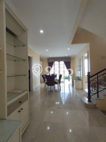 Rumah Elit Modern Tanpa Renovasi di Gading Serpong Tangerang Rumah Elit Modern Tanpa Renovasi di Gading Serpong Tangerang