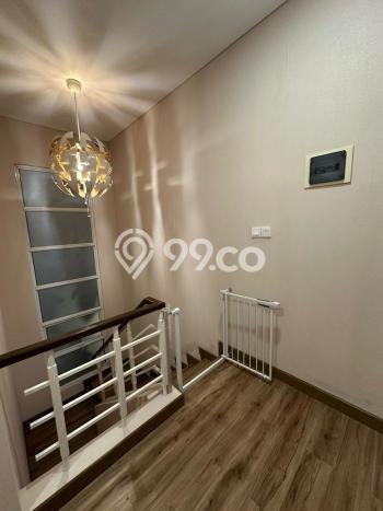 Dijual Rumah Luas Megah Dengan View Eksklusif di Gading Serpong, Tangerang Dijual Rumah Luas Megah Dengan View Eksklusif di Gading Serpong, Tangerang