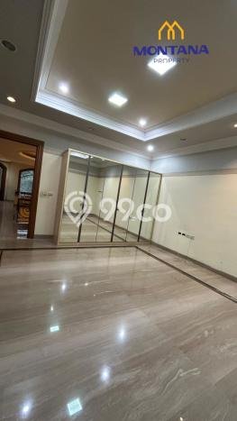 Hunian Mewah LB 720m2 Siap Huni Desain Elegan di Pondok Indah, Jakarta Selatan Hunian Mewah LB 720m2 Siap Huni Desain Elegan di Pondok Indah, Jakarta Selatan