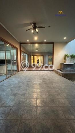 Hunian Mewah LB 720m2 Siap Huni Desain Elegan di Pondok Indah, Jakarta Selatan Hunian Mewah LB 720m2 Siap Huni Desain Elegan di Pondok Indah, Jakarta Selatan