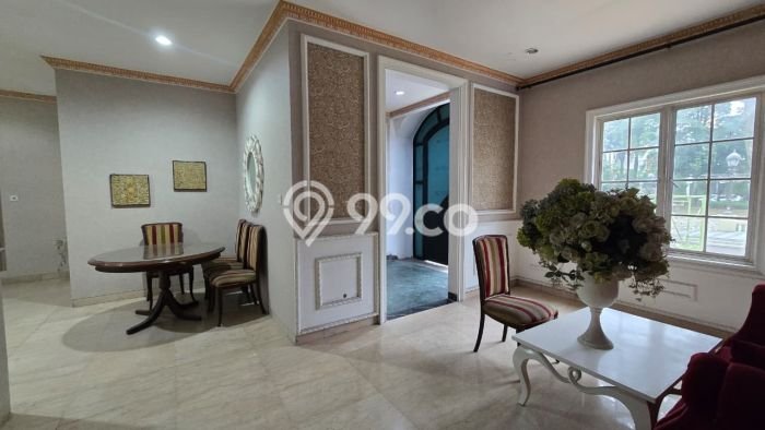 Rumah Sewa Tangerang LT 300m2 LB 450m2 Area Gading Serpong Rumah Sewa Tangerang LT 300m2 LB 450m2 Area Gading Serpong