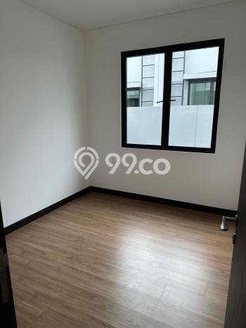 Dijual Rumah Luas Megah Dengan View Eksklusif di Gading Serpong, Tangerang Dijual Rumah Luas Megah Dengan View Eksklusif di Gading Serpong, Tangerang