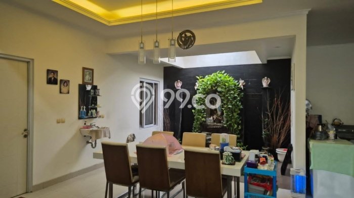 Hunian Mewah LB 241m2 Siap Huni Desain Elegan di Gading Serpong, Tangerang Hunian Mewah LB 241m2 Siap Huni Desain Elegan di Gading Serpong, Tangerang