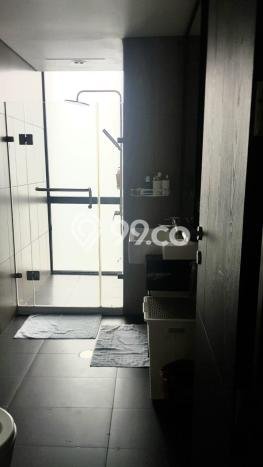 LOKASI PREMIUM! Apartemen di , 4 KT, Luas 225m2m², Premium LOKASI PREMIUM! Apartemen di , 4 KT, Luas 225m2m², Premium