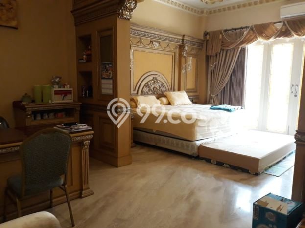 Rumah lokasi Gubeng, Surabaya, Luas 730m2m² LB 786m2m² Rumah lokasi Gubeng, Surabaya, Luas 730m2m² LB 786m2m²