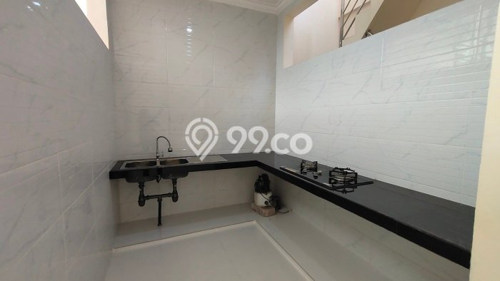 Rumah Minimalis 5 KT di Mulyosari Surabaya Unfurnished Rumah Minimalis 5 KT di Mulyosari Surabaya Unfurnished