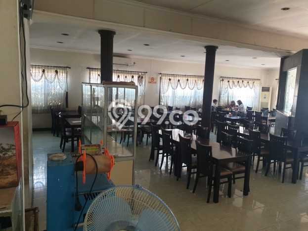 Unit Komersial Dijual di Taman Sidoarjo Luas Tanah 3200m2, Luas Bangunan 2200m2 Unit Komersial Dijual di Taman Sidoarjo Luas Tanah 3200m2, Luas Bangunan 2200m2