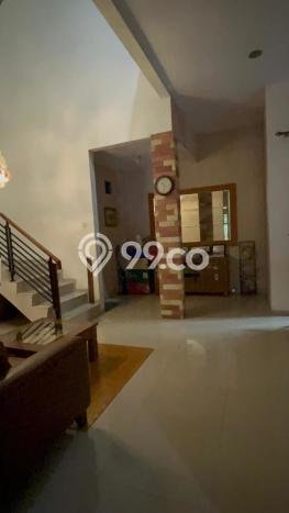 Rumah Elit Modern Tanpa Renovasi di BSD Nusaloka Tangerang Rumah Elit Modern Tanpa Renovasi di BSD Nusaloka Tangerang