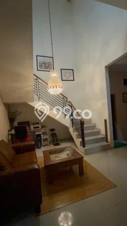 Rumah Elit Modern Tanpa Renovasi di BSD Nusaloka Tangerang Rumah Elit Modern Tanpa Renovasi di BSD Nusaloka Tangerang