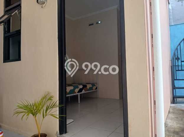 Rumah Kost Dijual di Karang Tengah, Tangerang, Spesifikasi 23 KT, 10 KM, 700m2 Rumah Kost Dijual di Karang Tengah, Tangerang, Spesifikasi 23 KT, 10 KM, 700m2