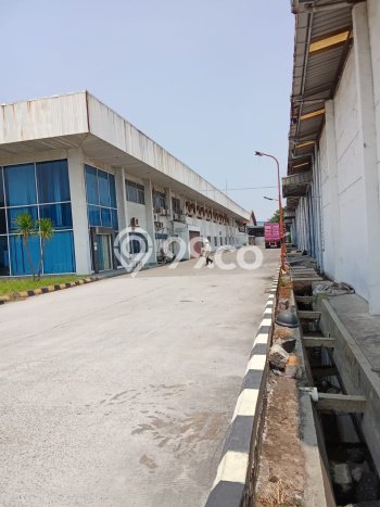 Gudang Disewa di Jakarta Utara dengan LB 5000m2 Area Komersial Ramai Gudang Disewa di Jakarta Utara dengan LB 5000m2 Area Komersial Ramai
